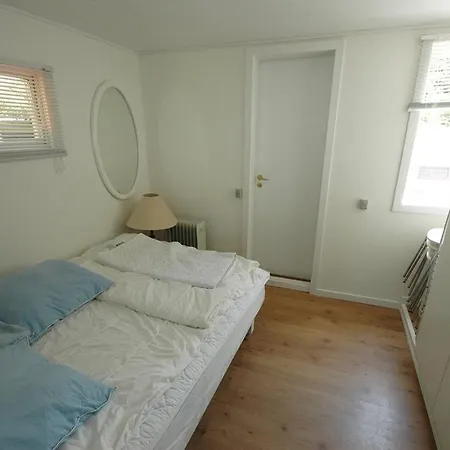 Holiday Rorsangervej A- 3813 Ferienhaus
